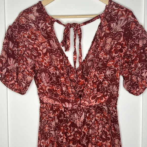 Ulla Johnson Amora Tiered Floral V-neck Tie Back Midi Dress - Picture 7 of 11